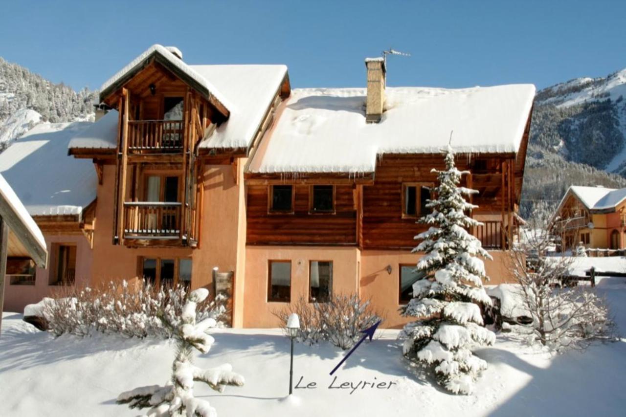 Le Leyrier Hameau Des Chazals Nevache Hautes Alpes المظهر الخارجي الصورة